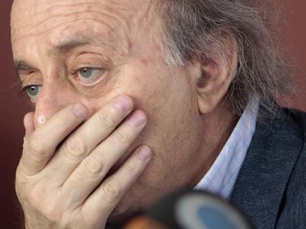 Account Bill Passed, Jumblatt Announced No Way Return with Syria

