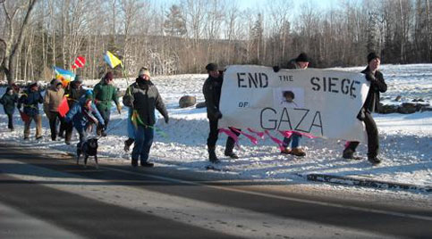 Photo-story from the EI: commemoration of Gaza assault all over the globe