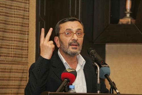 Izzediin: Hostility compass to stay pointed at the Zionists & no where else!! 