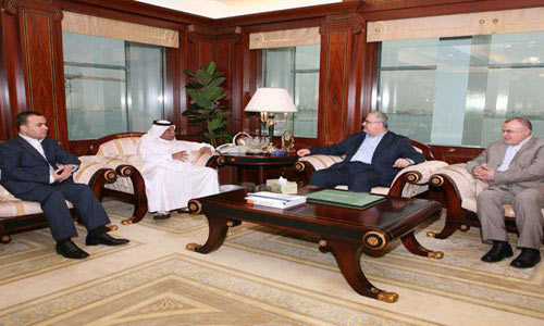 Hizbullah Delegation Visits Qatar, Meets Prince 