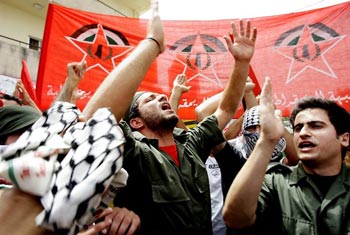 Lebanese Demonstration Calls for End to “Israeli” Siege