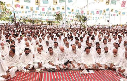 Photo Report: Ceremony of “Exoneration from the Infidels” Near Arafa