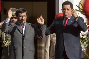 Ahmadinejad-Chanvez (file-photo)