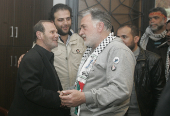 Photo Report: March to al-Quds Activists Visit Martyr Imad Moghnieh Mausoleum