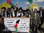 Anti-Zionist Jews Burn 