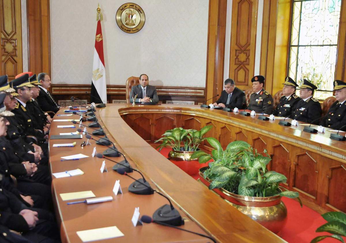 President Abdul Fattah al-Sisi meeting with his political and military officials