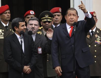 Ahamdinejad, Chavez Vow Acing Resistance Race, Rebuff Anti-Iran Sanctions