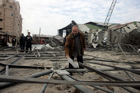 Fresh “Israeli” Strikes on Gaza Strip