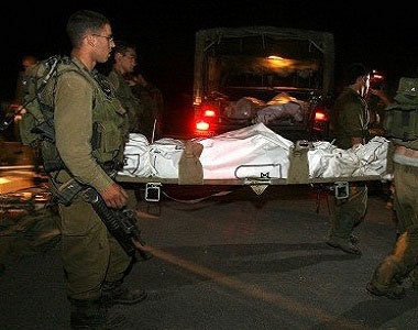 Major Palestinian Operation: Zionist Soldier Killed, 2 Injured, Emergency Status Proclaimed