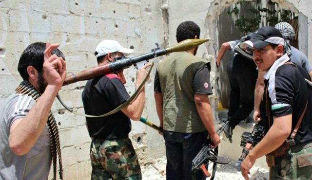 NYT: CIA on Turkey Borders to Supply Arms to Syrian Opposition