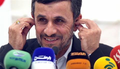 Iran Backs Syria Ceasefire Proposal, Rejects Al-Assad Replacement