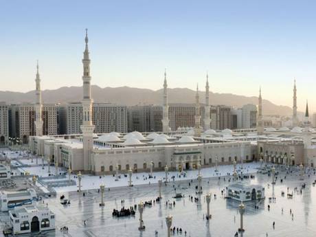 Saudis Take Bulldozers to Islam’s History: Prophet’s Tomb in Danger 