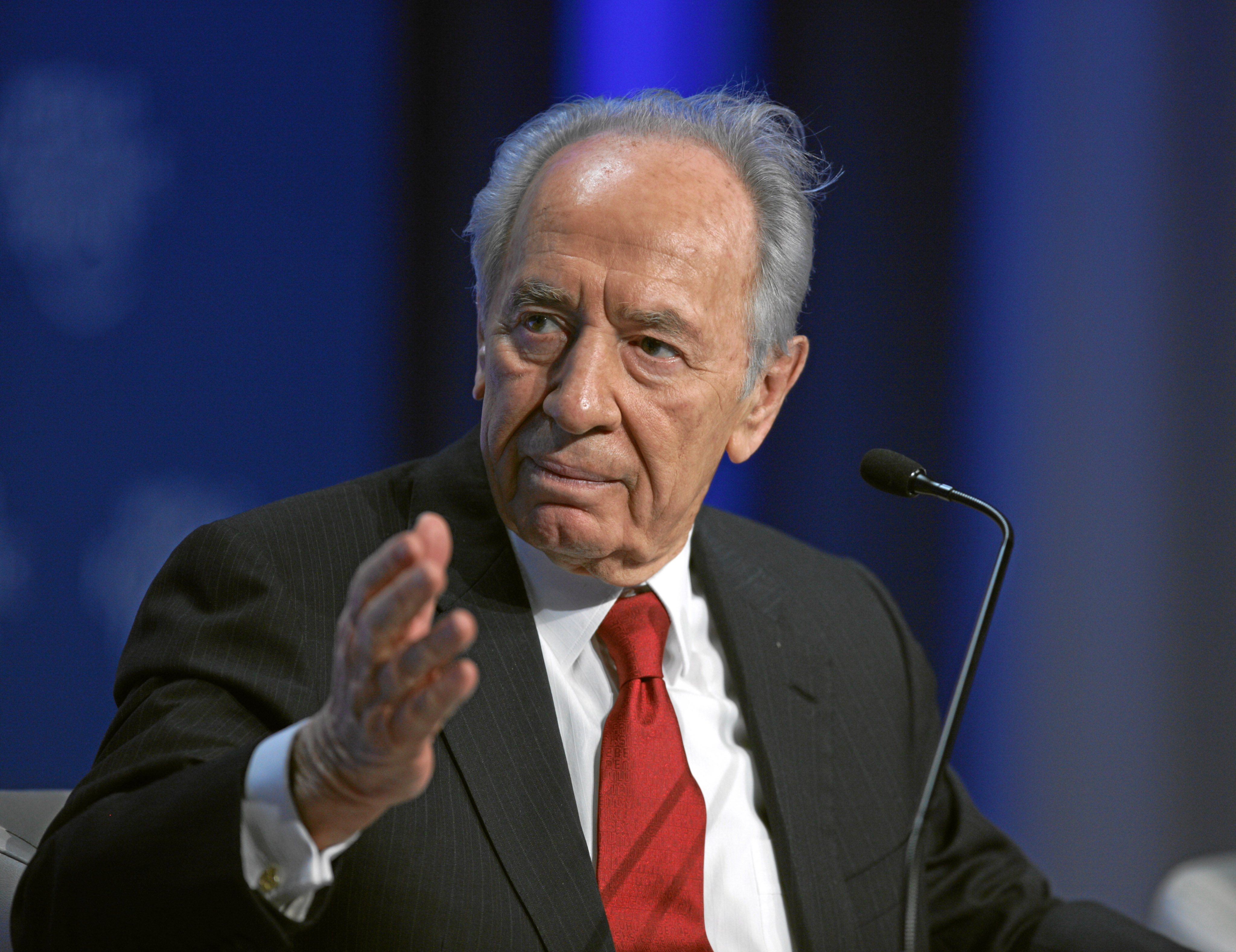 Peres Admits: 