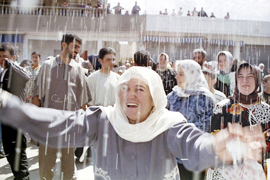 Photo Report-- The Year 2000: An Everlasting Joy