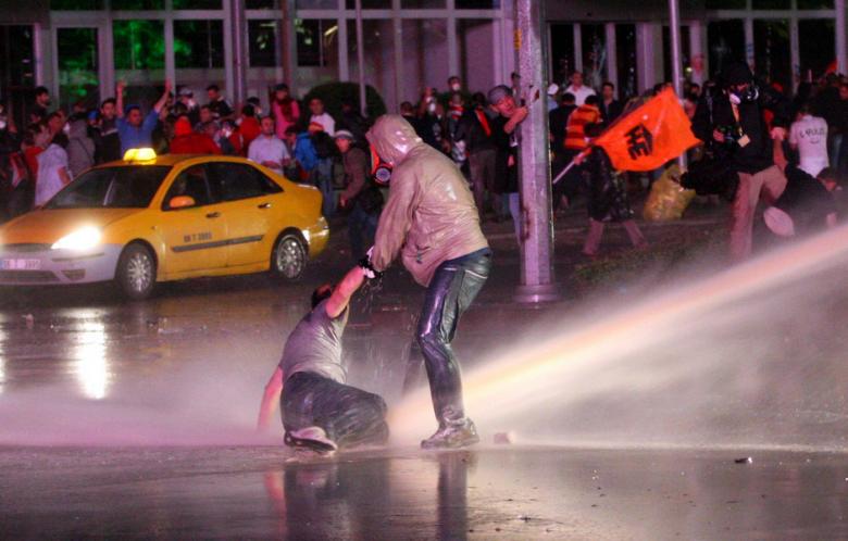 Protests Continue...Erdogan: Protesters Vandals, Looters