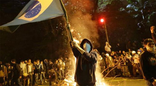Brazilian Protesters Clash with Riot Police
