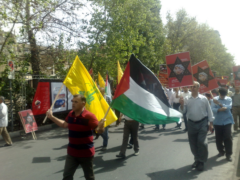 Iranians Rally to Mark Al-Quds Day: Photo Essay