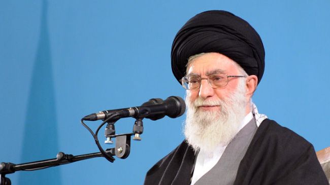 Imam Ali Khamenei Imam Khamanei: International Events Not Working out to US Favor