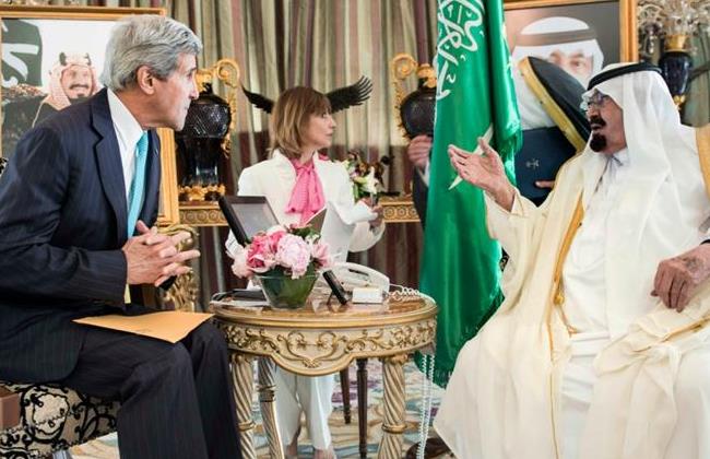 Kerry from Jeddah: Syria Militants can Play Role in Iraq