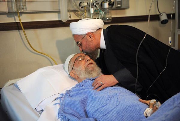 rouhani with iman khamenei