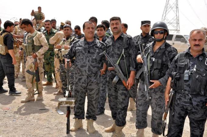Iraqi Peshmerga Groups Link up in Turkey Border Town