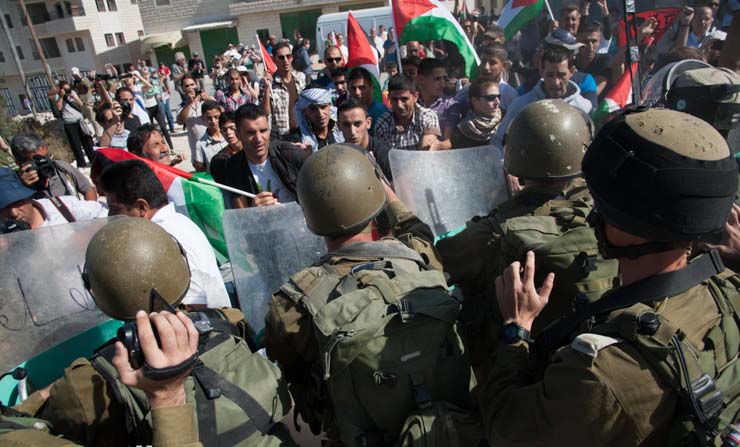 Protests in Northern Occupied Territories after Zionist Police Shooting of Palestinian Youth