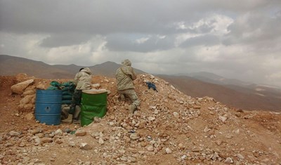 Al-Mayadeen visits Hizbullah Combatants in Barren Lands of Qalamun Al-Mayadeen visits Hizbullah Combatants in Barren Lands of Qalamun