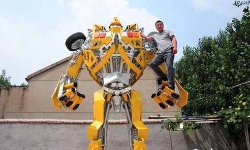Chinese Father Builds a Life-Size Transformer for His Son