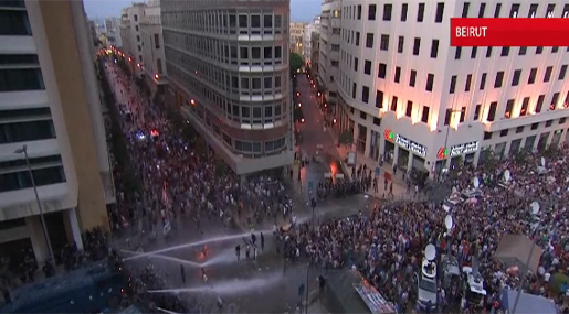 1 Dead, 402 Hurt in Beirut Anti-Gov't Protest Clashes