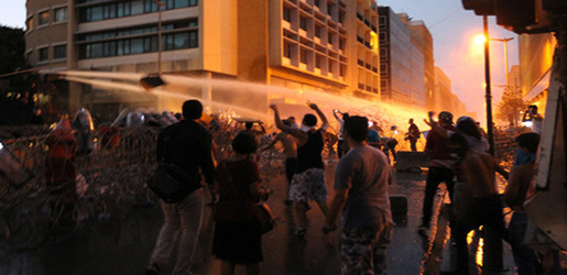 1 Dead, 402 Hurt in Beirut Anti-Gov't Protest Clashes
