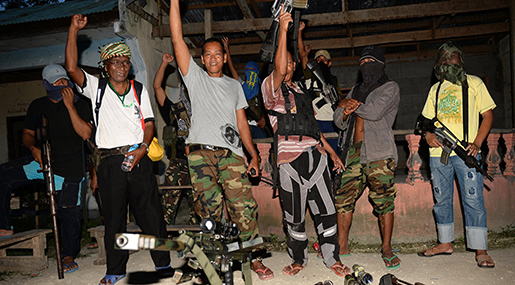 "ISIS"-Linked Group Threatens Philippines with New Terror Attacks, Kills 9