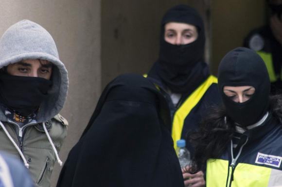 Spain Dismantled Online "ISIL" Recruiting Network