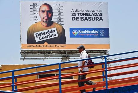 Public Shaming for Litterbugs in Northern Mexico