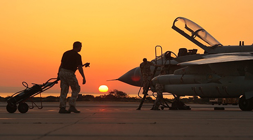 Cameron Drops Plans to Hold Vote On Airstrikes on ’ISIS’ in Syria

