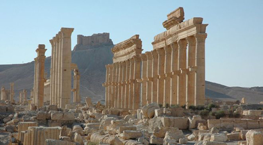 "ISIL" Blows Up Palmyra Columns to Kill Three Captives