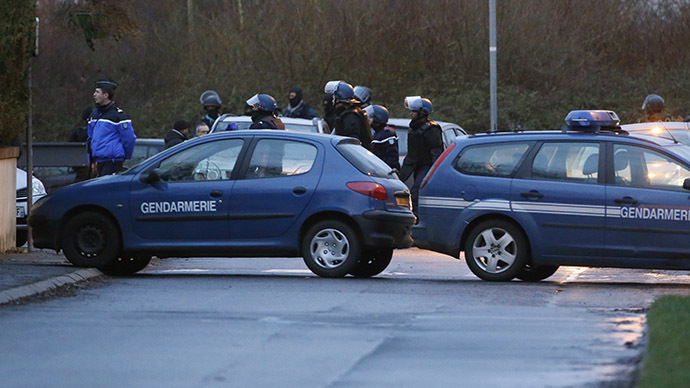 US Warns of Global Terror Threat after French Attacks