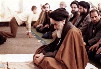 Fathali: Iran Steadfast on Imam Khomeini’s Path