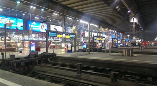 German Police Evacuate 2 Munich Train Stations, Warns over "ISIS" Suicide Attack Threat