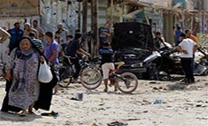 Blasts Kill 22 at Iraq Cafes