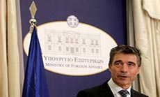 NATO Chief: No Military Solution to Syria Conflict