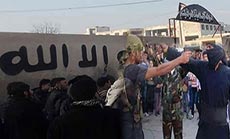 Hundreds of Syria Terrorists Killed in Internal Clashes: ISIL Declares War on Rivals, Al-Nusra Calls for Ceasefire