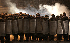 Police Disperse Kiev Protest, 1 Dead