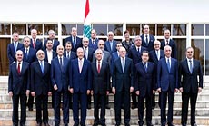 AP Slams Salam’s Cabinet Photo as Unacceptable