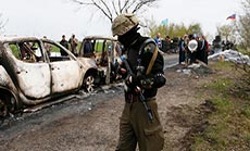 Deadly Clashes Leave 5 Deaths in E Ukraine, Moscow Outraged