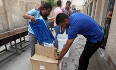 
Iraqi Forces Cast Ballots Ahead of Election