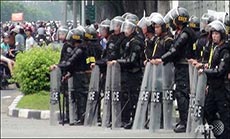 More than 20 Dead as Anti-China Riots Spread in Vietnam