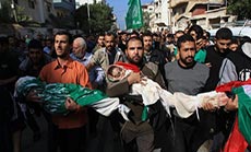 20 Martyrs in ’Israeli’ Shelling on UNRWA School, Bibi Asks Kerry for Truce