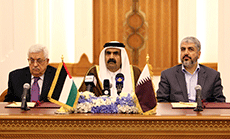 Abbas to Meet Qatar Emir, Hamas’ Meshaal in Doha on Thursday