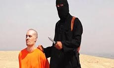 Foley’s Mother: US Threatened Us over ISIL Ransom
