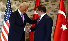 Biden Arrives in Turkey Seeking Support for Anti-’ISIL’ Campaign